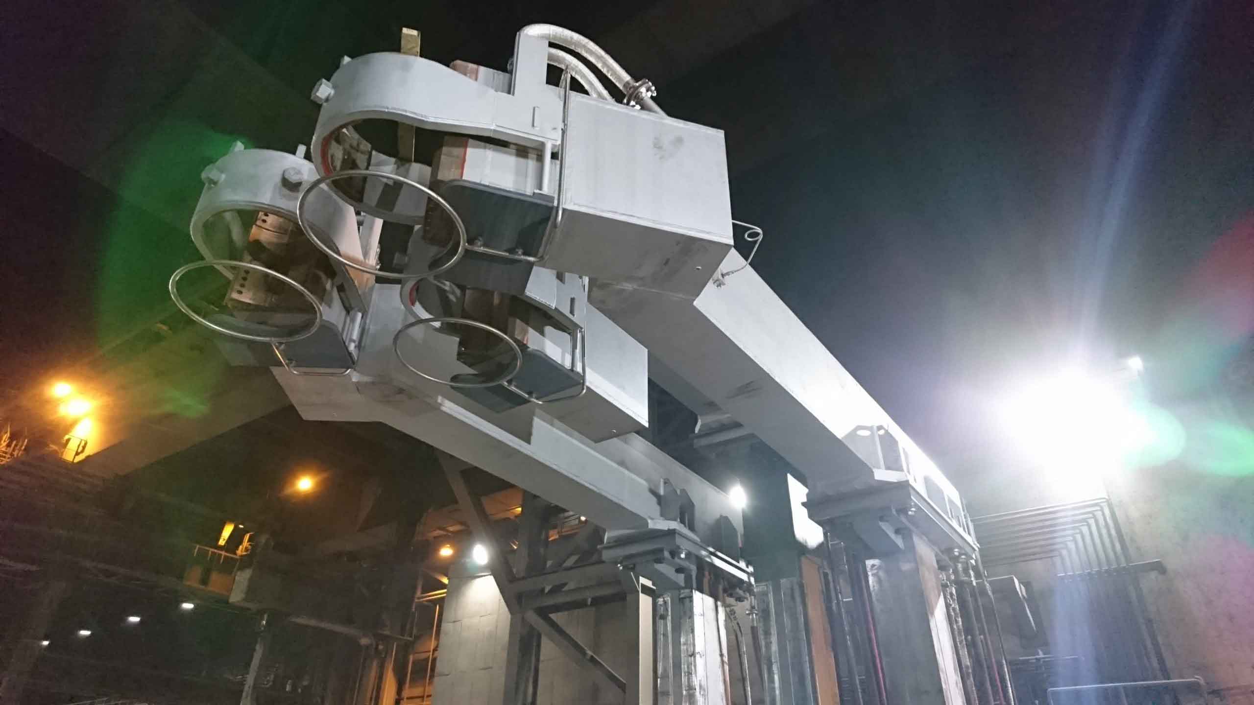 مرکز ساخت و بازسازی بازوی الکترود گیر کوره قوس الکتریکی مرکز ساخت و بازسازی بازوی الکترود گیر کوره قوس الکتریکی